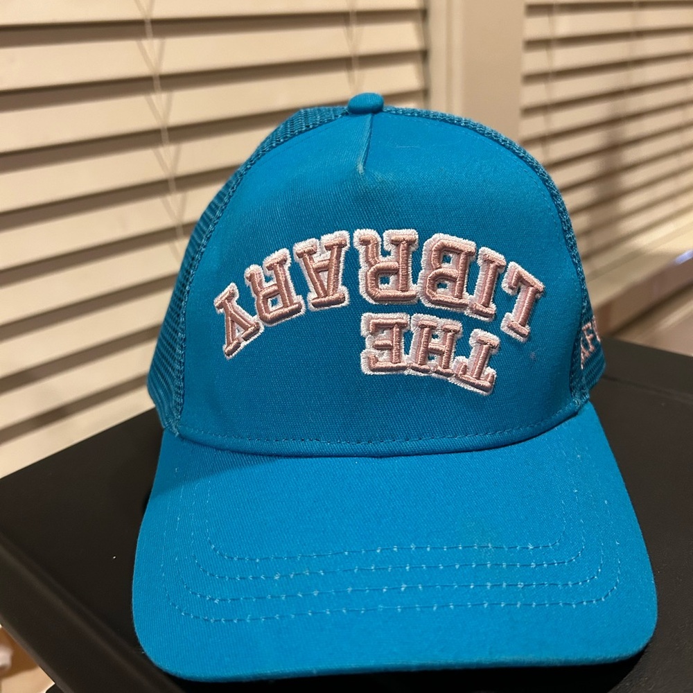 DOWNSIDE UP THE LIBRARY OXFORD TRUCKER CAP  Unisex